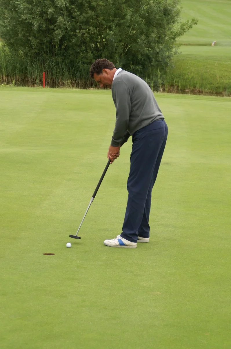 Stefan Szilagyi auf dem Golfplatz