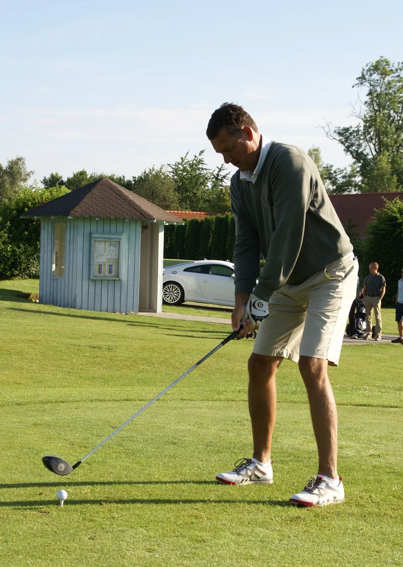 Stefan Szilagyi beim Golftraining